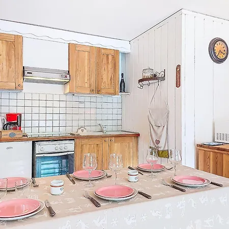 Apartman Le Sporting-3 By Interhome
